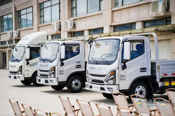 時(shí)代汽車(chē)FORLAND新標(biāo)產(chǎn)品媒體試駕會(huì)圓滿(mǎn)舉行