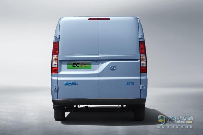 智能電動(dòng)超級VAN 瑞馳全新中型城配物流車EC75近期將上市