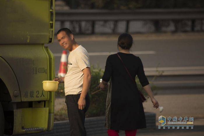 走在公益最前線！“解放愛領(lǐng)航·關(guān)愛貨車司機項目”9月啟航