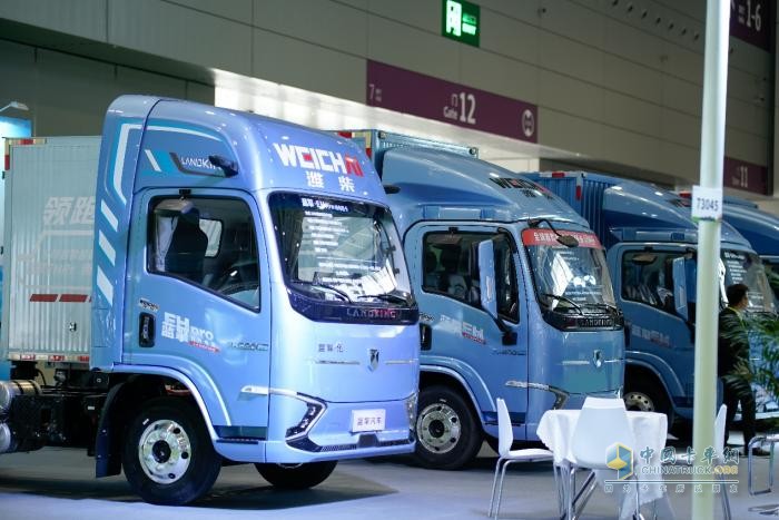領(lǐng)勢(shì)而來 藍(lán)擎汽車新能源爆款新品重磅亮相深圳車展