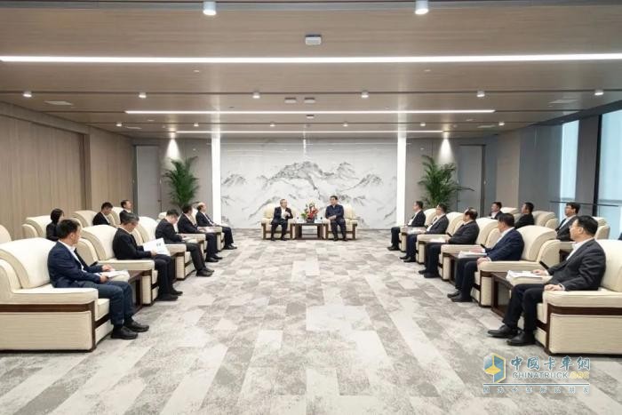 山東重工集團與中國物流集團簽署戰(zhàn)略合作協(xié)議