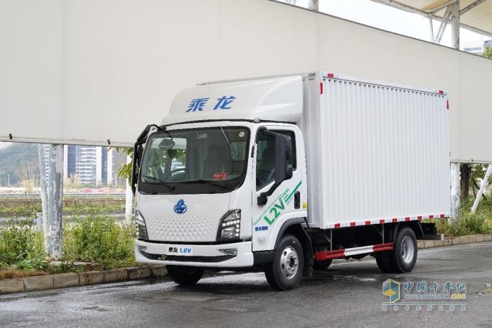 450km超長續(xù)航！乘龍L2V大電量輕卡城配運輸無憂