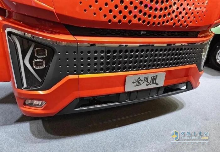 39.99萬元買630馬力燃氣車 還送一臺奇瑞冰淇淋！看奇瑞商用車全新“金鳳凰”重卡