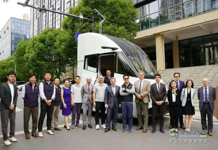 法國駐滬總領(lǐng)事訪問葦渡科技，助力新能源重卡加速歐洲交付