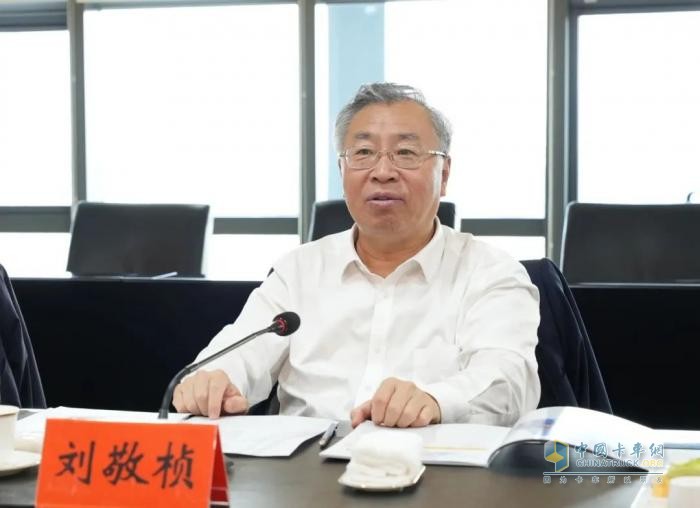 強(qiáng)強(qiáng)聯(lián)合！徐工與中國物流共建制造供應(yīng)鏈引領(lǐng)示范基地