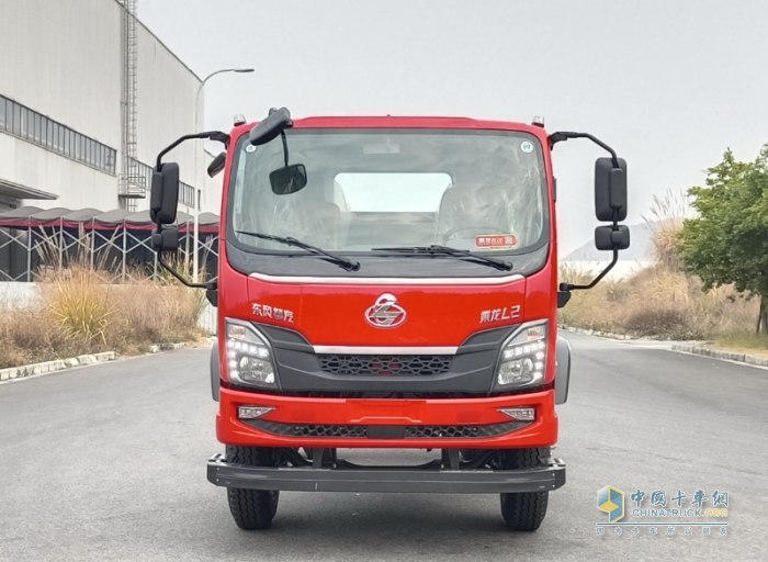 乘龍L2自卸車：動力強勁+承載穩(wěn)固，城鄉(xiāng)運輸無壓力