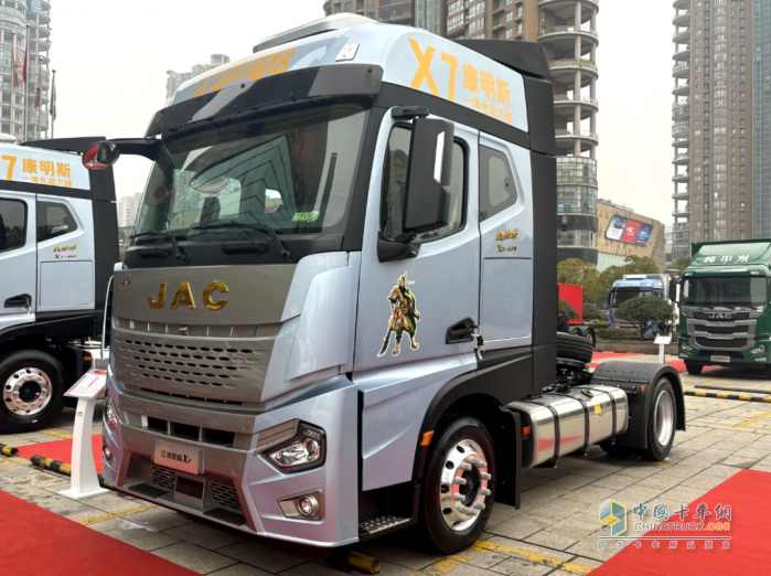 喜報(bào)！江淮重卡榮獲2023快遞供應(yīng)商大獎(jiǎng)