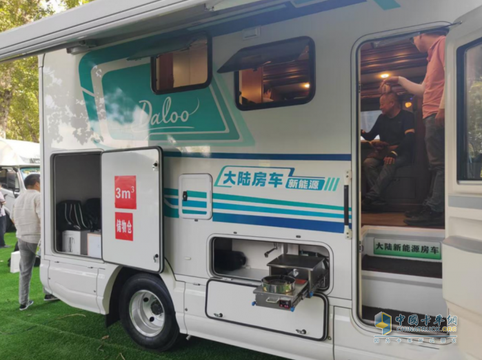 奧鈴混動旅居車北京房車展引熱潮，以“自由”定義旅居新體驗