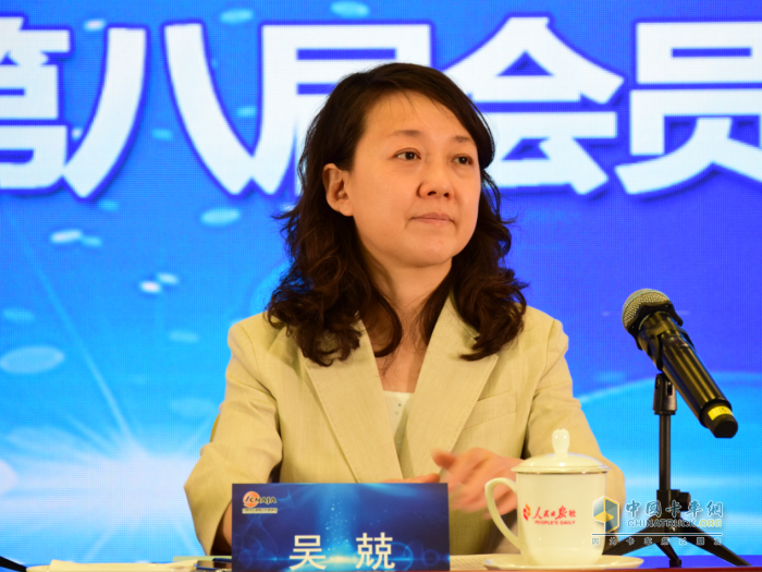 中國(guó)汽車記協(xié)換屆 八屆理事會(huì)選舉產(chǎn)生
