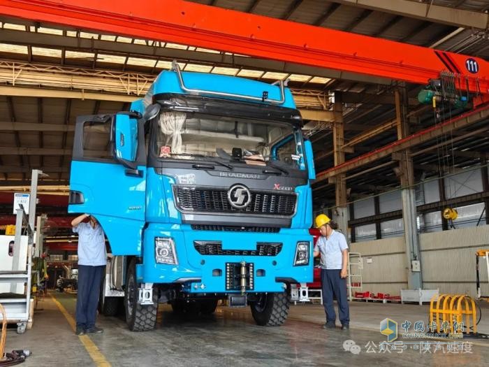 聚力風(fēng)電運(yùn)輸產(chǎn)業(yè)新發(fā)展 陜汽大件牽引車(chē)交付！