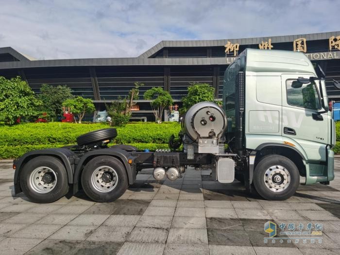 國四置換至高省11萬！乘龍H5V創(chuàng)富版LNG牽引車重磅來襲
