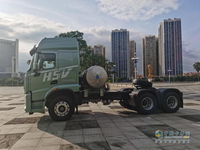 國四置換至高省11萬！乘龍H5V創(chuàng)富版LNG牽引車重磅來襲