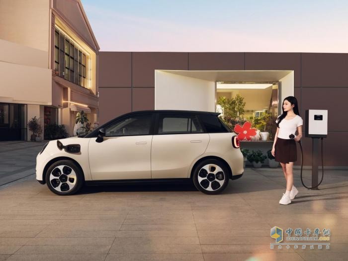 2025款釔為3入選新能源汽車下鄉(xiāng)車型目錄，助力城鄉(xiāng)出行升級(jí)