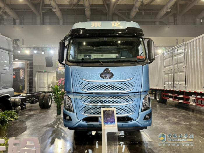 單趟多拉800公斤！乘龍H7 Pro 6×2 冷藏車助你領(lǐng)“鮮”冷鏈！