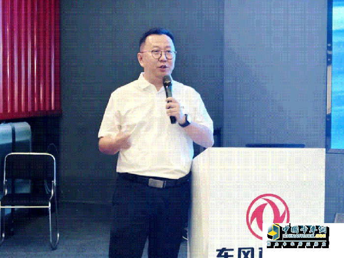 風(fēng)和百店聚十堰 凝心聚力共奮進—東風(fēng)商用車舉辦 “風(fēng)和百店 走進東風(fēng)” 活動