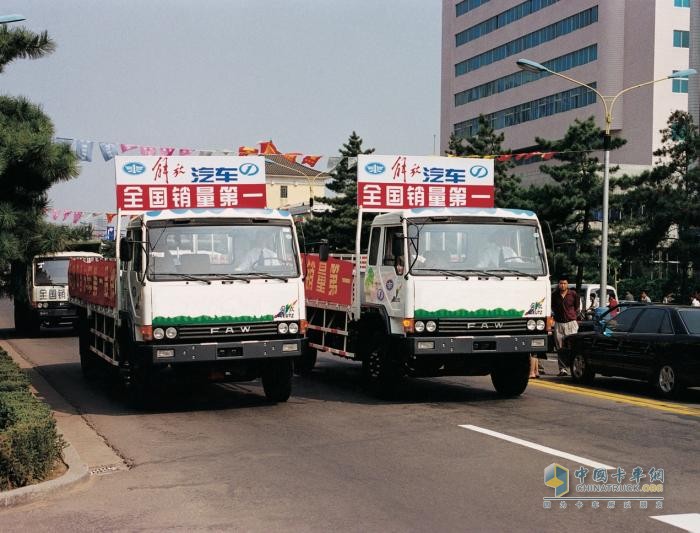 “走進(jìn)解放卡車”系列欄目第二期：這代車，這代人，敢闖新路！