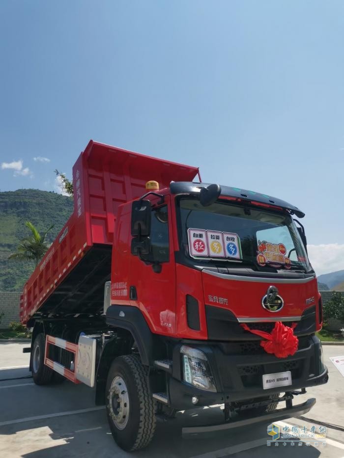 乘龍H5 4X2自卸車，極限挑戰(zhàn)下的創(chuàng)富利器