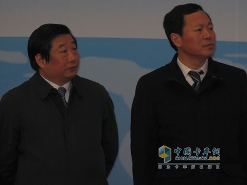 歐曼GTL重卡發(fā)布 濰柴借機(jī)進(jìn)軍高端發(fā)動機(jī)市場