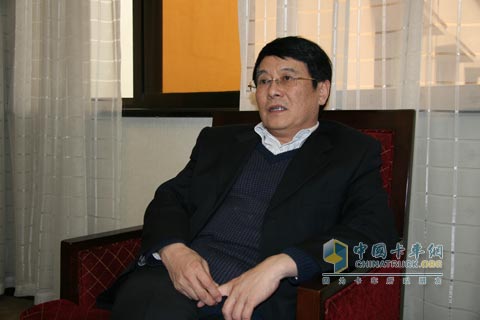 中國(guó)重汽集團(tuán)配件銷售部總經(jīng)理