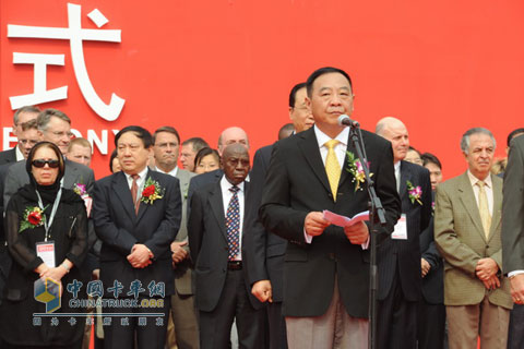 商務(wù)部副部長(zhǎng)陳健致開(kāi)幕辭