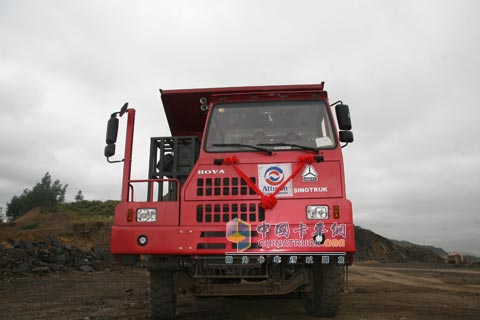 試駕主角登場--艾里遜自動(dòng)檔HOVA60礦用車