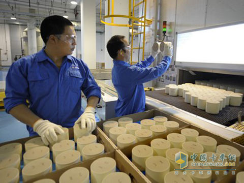 催化劑是汽車尾氣達(dá)標(biāo)不可缺少的