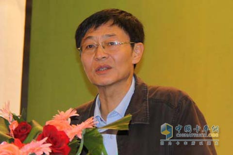 中國內(nèi)燃機工業(yè)協(xié)會副秘書長魏安力