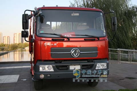 東風商用車參展產(chǎn)品——東風天錦