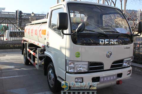 東風(fēng)加油車