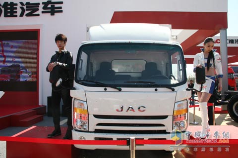 2010北京車(chē)展江淮汽車(chē)車(chē)模
