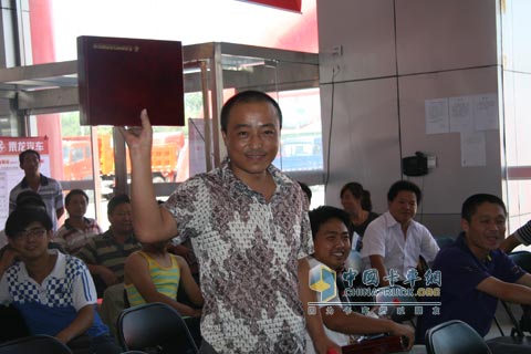 乘龍609安全知識(shí)有獎(jiǎng)?chuàng)尨?/>
                                <!-- <p>第4張圖片</p> 11-->
                                <p>乘龍609安全知識(shí)有獎(jiǎng)?chuàng)尨?/p>
                                <tt></tt>
                            </li>
                                                </ul>
                        <div   class=
