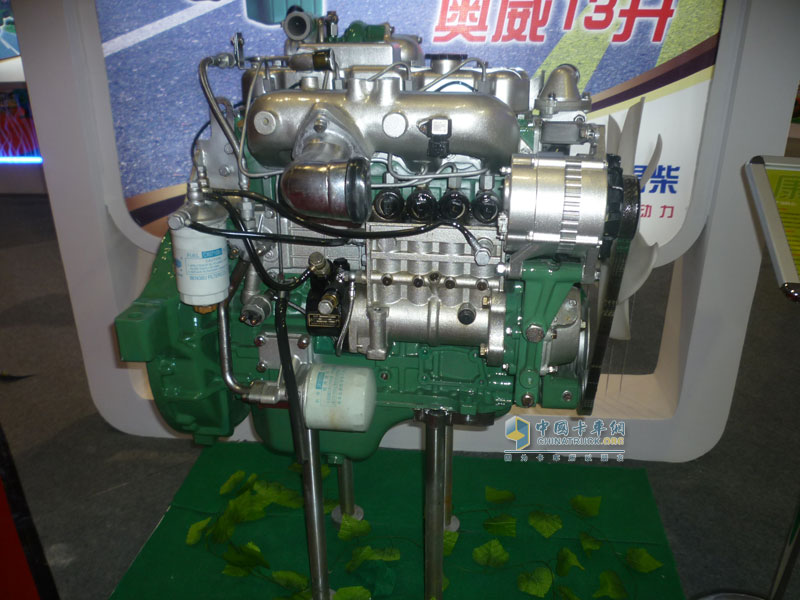 一汽解放錫柴康威國(guó)III發(fā)動(dòng)機(jī)