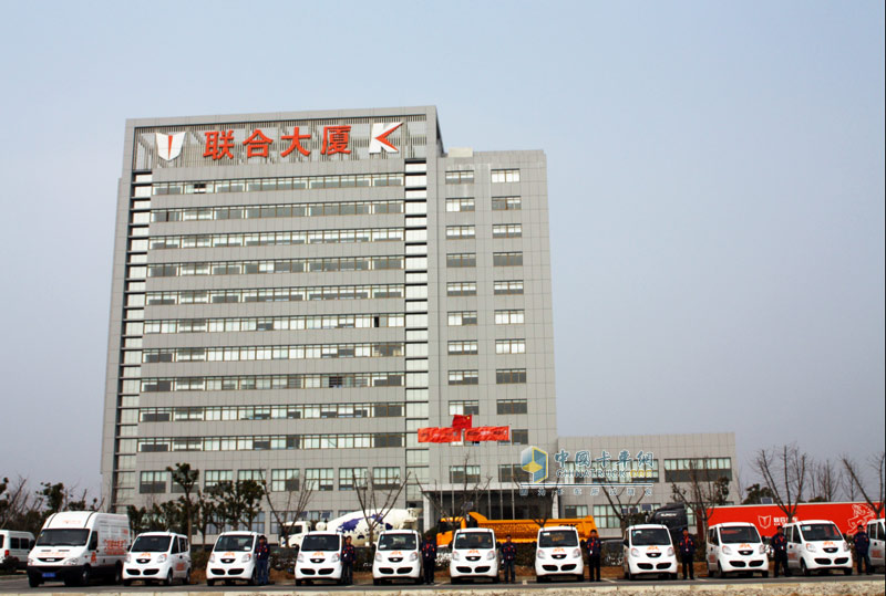 “超級大扳手”助力全國市場--聯(lián)合卡車“流動服務站”正