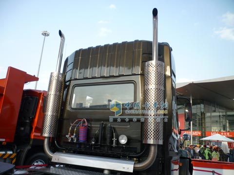 東風(fēng)商用車長(zhǎng)頭車