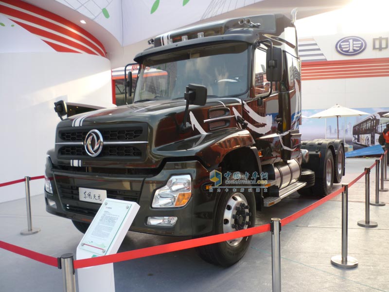東風(fēng)商用車長(zhǎng)頭車