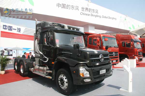 [上海車展]東風(fēng)天龍新長頭車驚艷上海車展