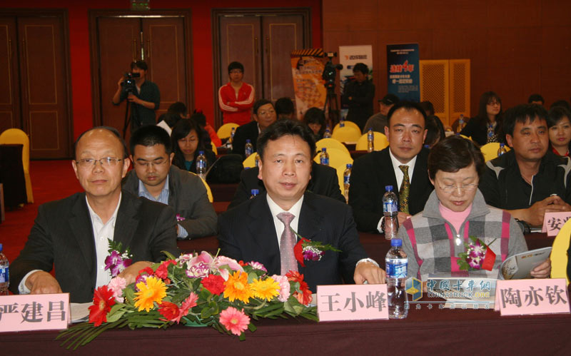 陜汽杯2011全國卡車大賽啟動儀式現(xiàn)場