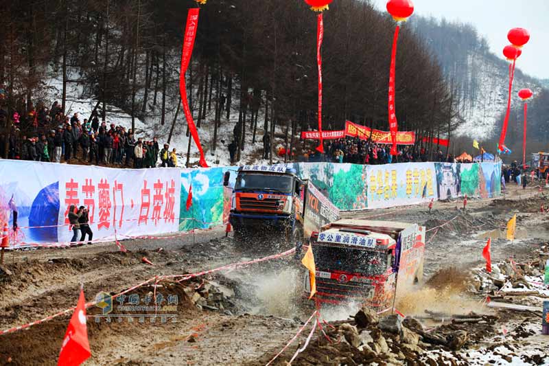 2011陜汽杯超級(jí)卡車大賽決賽賽場(chǎng)