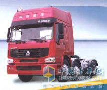 中國重汽 HOWO 290馬力 4×2 牽引車 ZZ4187M3517CZ