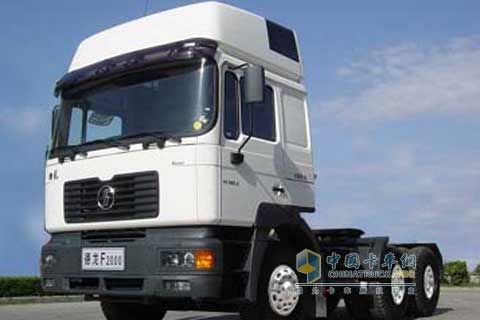 陜汽 德龍F(tuán)2000 加強(qiáng)版 375馬力 6X4 牽引車