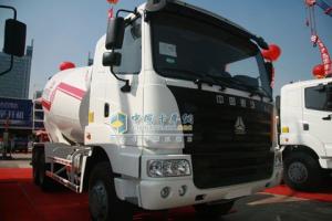 中國重汽 豪運 340馬力 6×4 混凝土攪拌車 ZZ5255GJBN4345C2