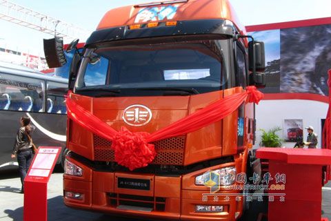 一汽解放 J6P重卡 390馬力 6×4 牽引車 CA4250P66K24T1A1EX