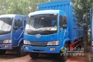 一汽解放 賽龍II輕卡 130馬力 4×2 載貨車(chē) CA5080XXYPK2EA80-1