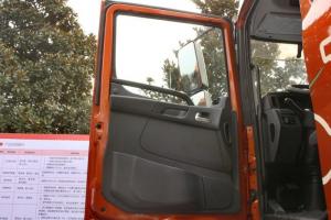 聯(lián)合卡車(chē) U400重卡 2015款 K金版 400馬力 6X4 國(guó)四 LNG牽引車(chē)(SQR4252N6ZT4)