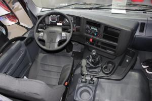 慶鈴 五十鈴巨咖 460馬力 6X4 國五 牽引車(QL4250W2NCZ)