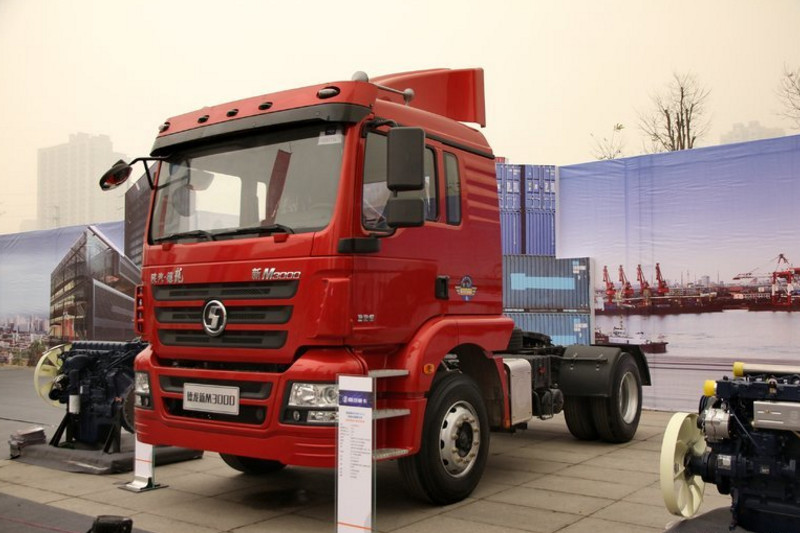 陜汽重卡 德龍新M3000 336馬力 4X2 國(guó)四牽引車(chē)(SX4186GR361)