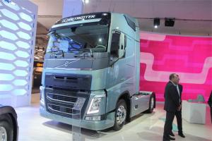 沃爾沃 新FH重卡 500馬力 4X2 國五牽引車