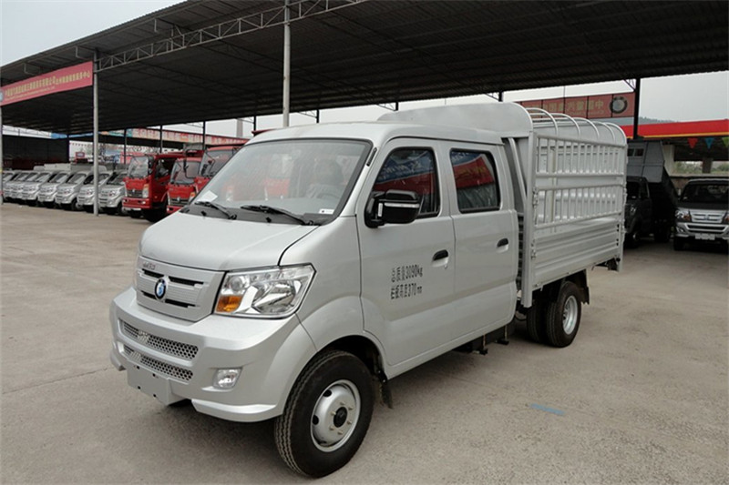 重汽王牌 W1系 1.8L 62馬力 柴油 3.1米 國(guó)四單排倉(cāng)柵式微卡(CDW5030CCYN1M4)