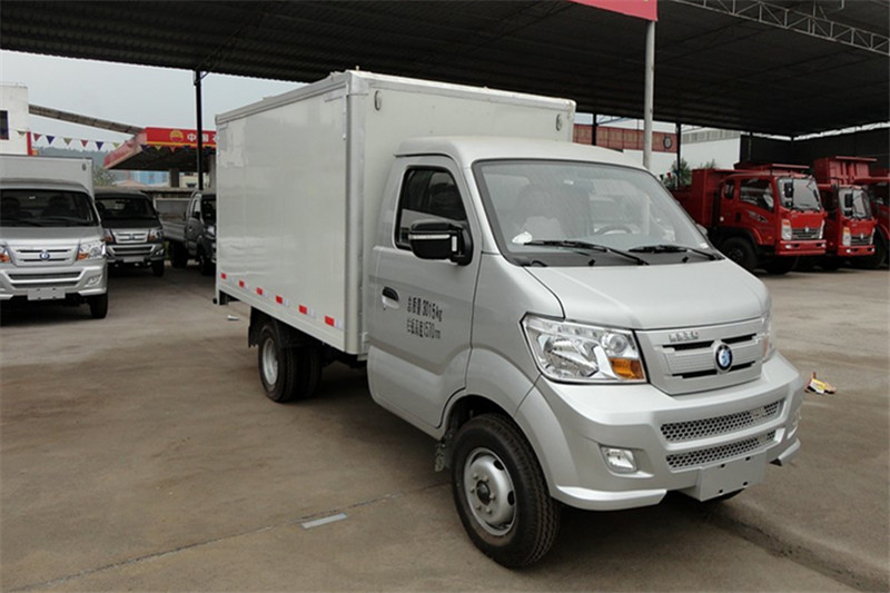 重汽王牌 W1系 1.8L 68馬力 柴油 3.1米 國四單排廂式微卡(CDW5030XXYN2M4)
