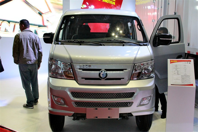 重汽王牌 W1系 1.8L 61馬力 柴油 2.5米 國四雙排欄板微卡(CDW5030CCYS3M4)